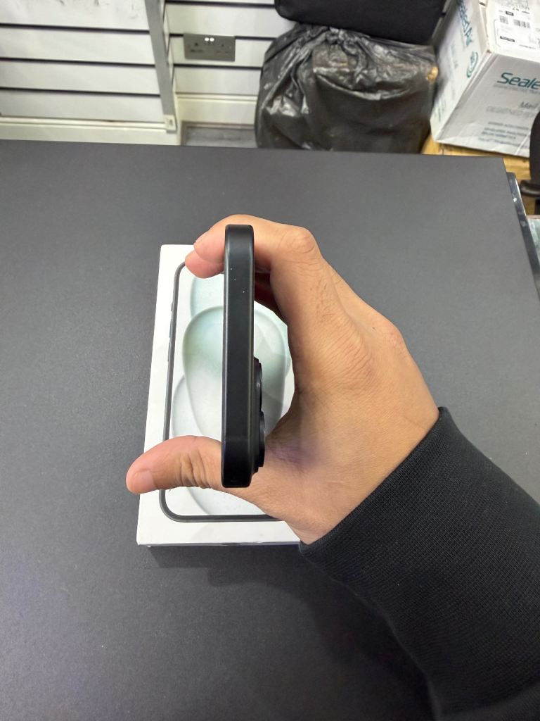 Apple iPhone 15 128GB Black (Unlocked) in Excellent Condition Fully Boxed 90% BH🔋