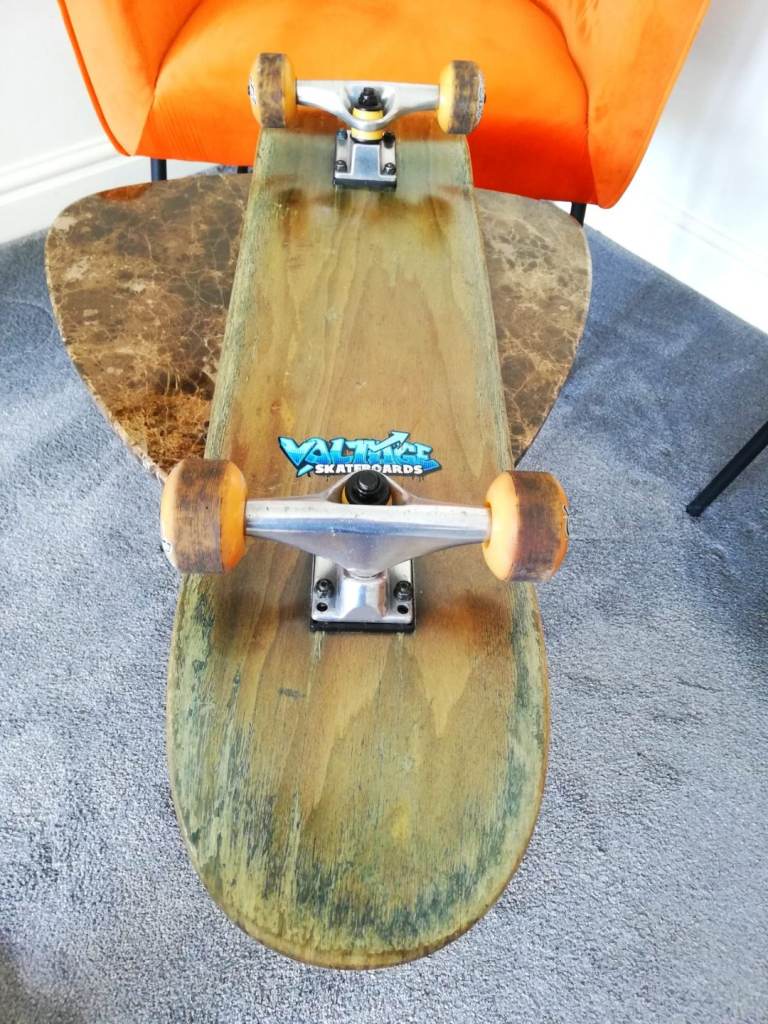Classic American Voltage Skateboard