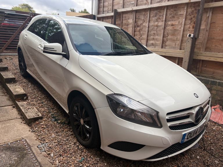 Mercedes-Benz, A CLASS, Hatchback, 2014, Manual, 1461 (cc), 5 doors