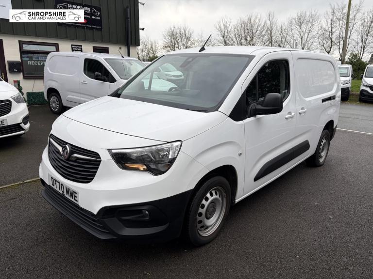 2021 Vauxhall Combo 2300 1.5 Turbo D 130ps H1 Edition Van Auto PANEL VAN DIESEL Automatic