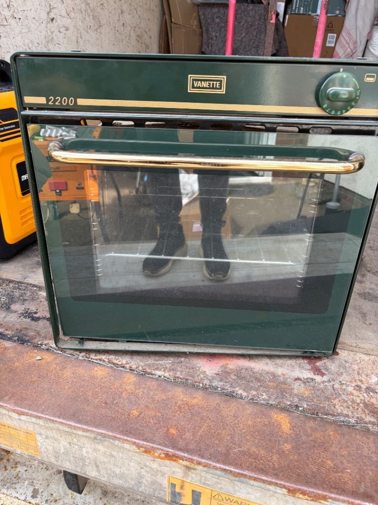 Vanette  caravan oven gas