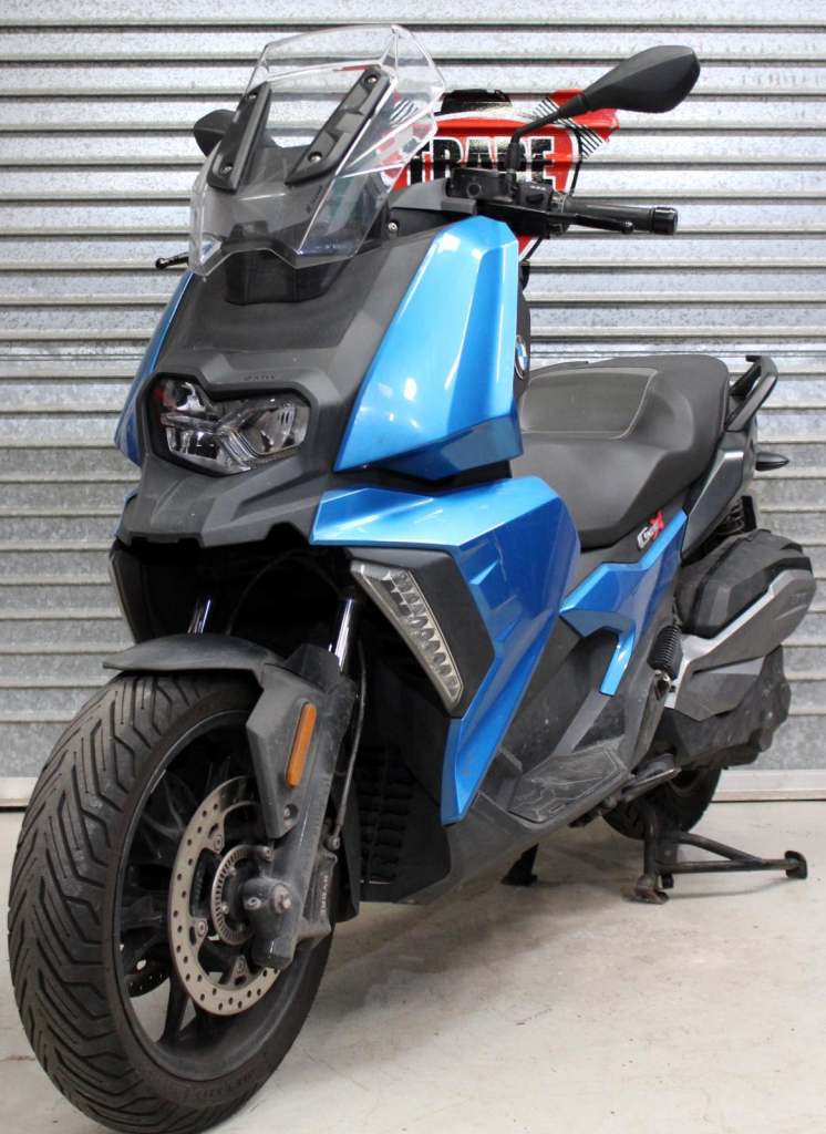 2018 68 BMW C 400 X SE C400X MAXI SCOOTER TRADE SALE 14K NEW MOT TFT SCREEN BLUE