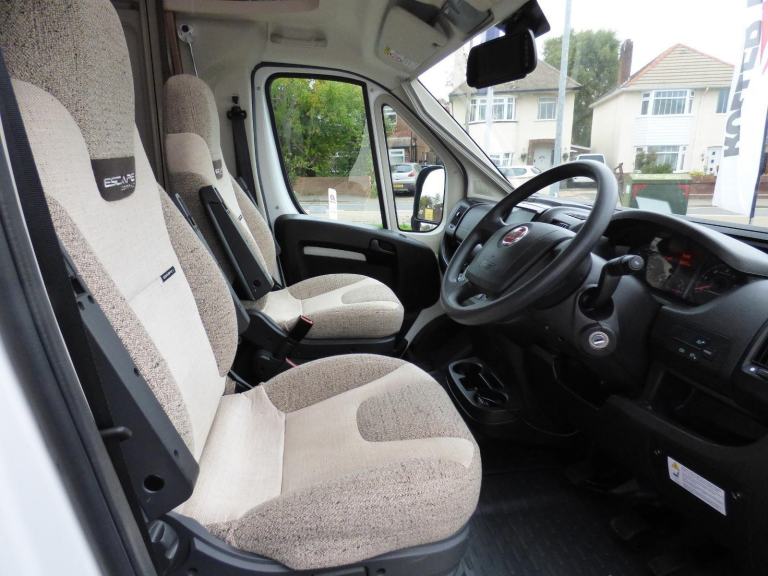 Swift Escape Compact C404 Motorhome DIESEL MANUAL 2021/71