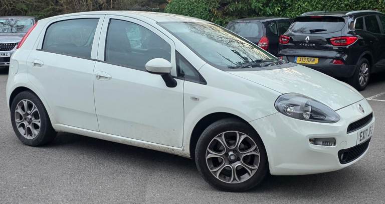 Fiat, PUNTO, Hatchback, 2017, Manual, 1.2, CAZ compliant ideal 1st car