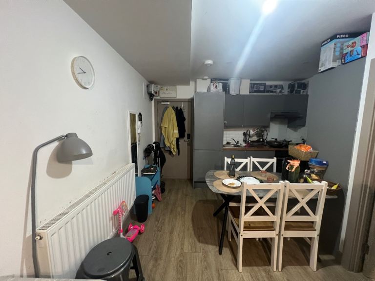 One bedroom Furnished Flat 