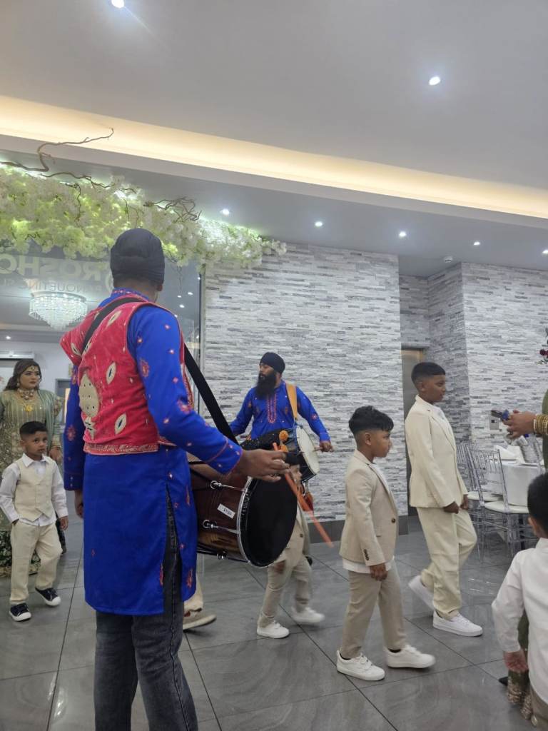 Dhol players 