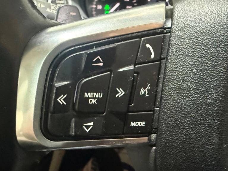 2017 Land Rover Discovery Sport 2.0 TD4 HSE Luxury Auto 4WD Euro 6 (s/s) 5dr ESTATE Diesel Automatic