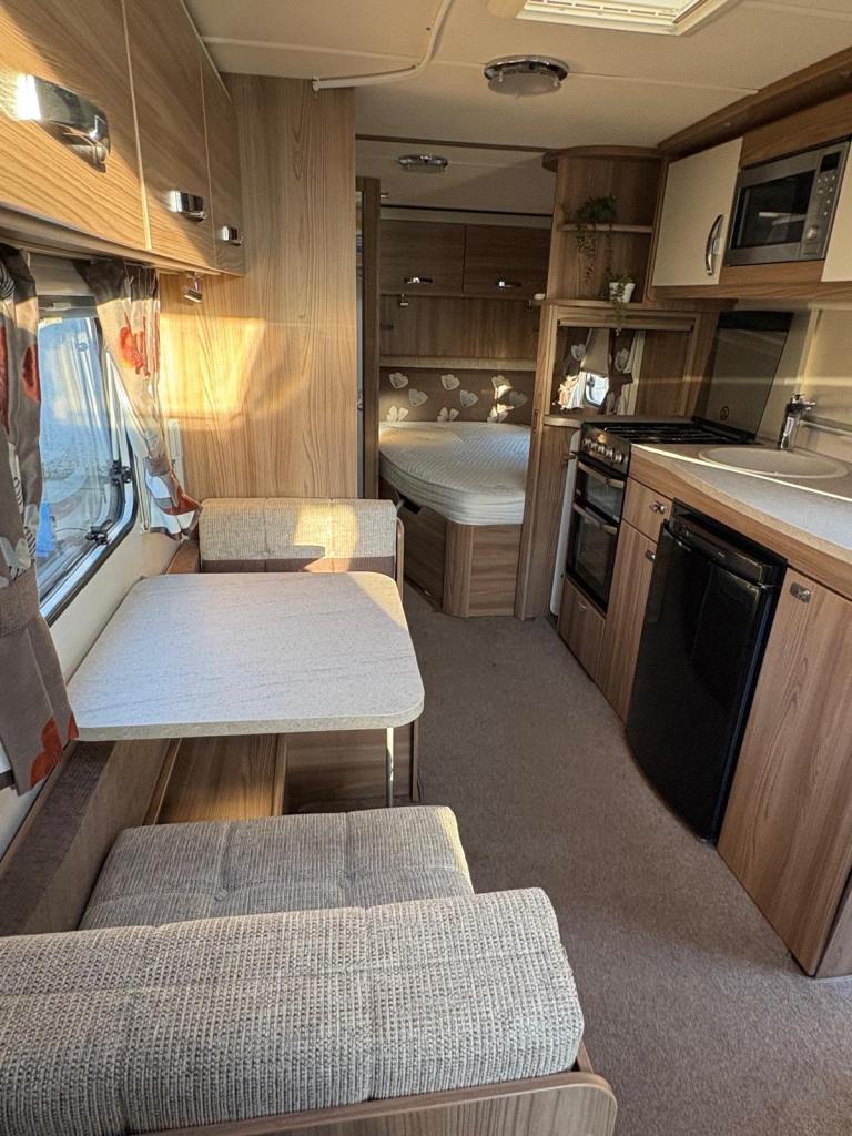 Swift ace prestige 2016 6 berth 