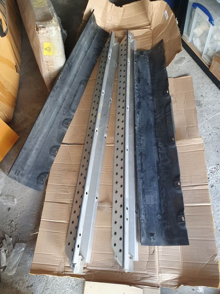 BMW E53 running board side steps