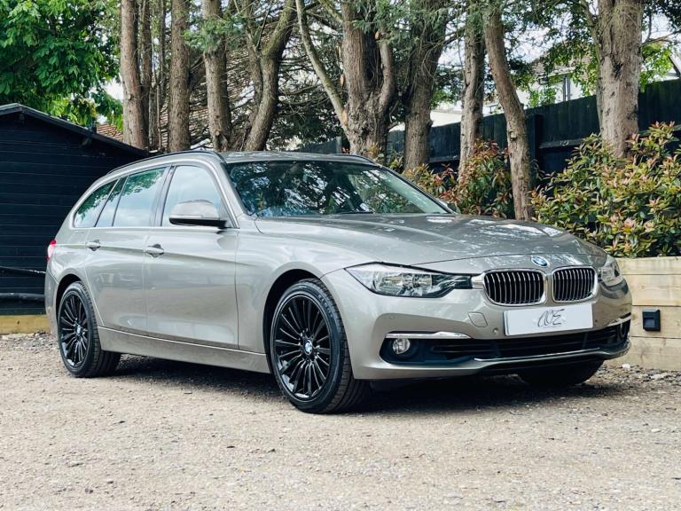 2016 BMW 3 Series 2.0 320i xDrive Luxury Auto 4WD 5dr Estate Petrol Automatic