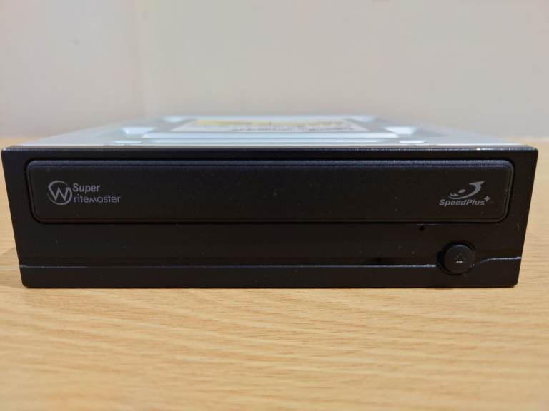Super Write Master Speed Plus SH-222 DVD Writer, Designed by Samsung & Toshiba