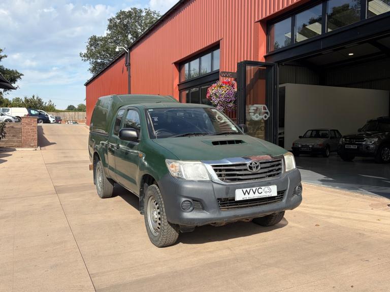 2015 Toyota Hilux Active Extra Cab Pick Up 2.5 D-4D 4WD 144 PICK UP Diesel Manual