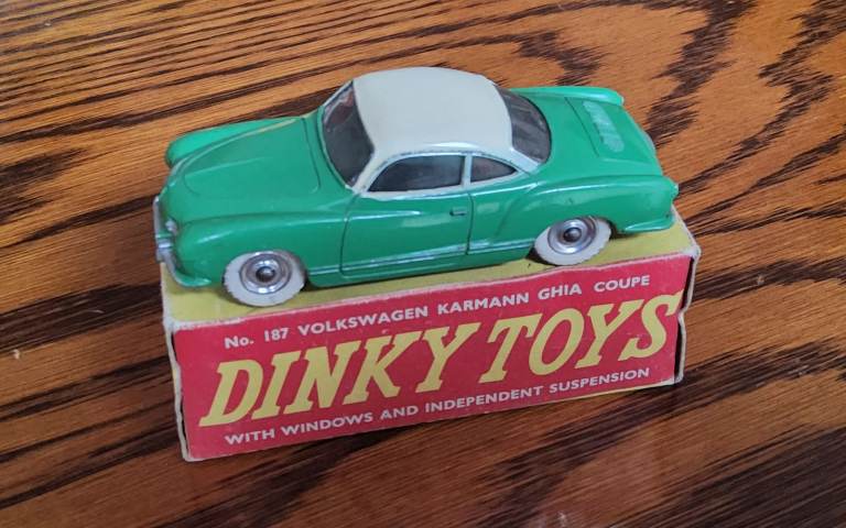 Vintage dinky volkswagen ghia no 187