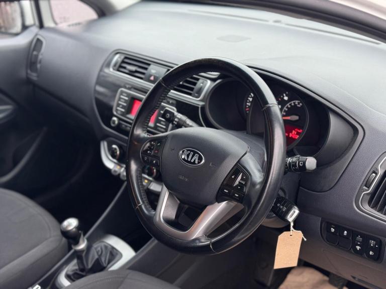 2015 Kia Rio 1.25 SR7 Euro 6 3dr HATCHBACK Petrol Manual