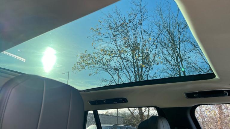 2025 Land Rover Range Rover 3.0 P400 HSE LWB 4dr Auto [7 Seat] ESTATE PETROL Automatic