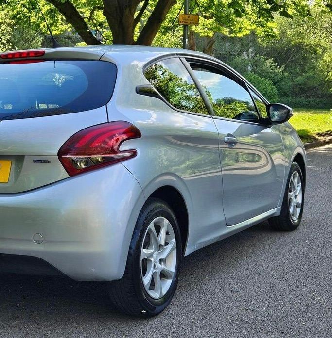 65 PLATE- £20 TAX A YEAR- PEUGEOT 208 1.0 P/T*MOT-1 YEAR *like mazda 2 vauxhall corsa renault clio 