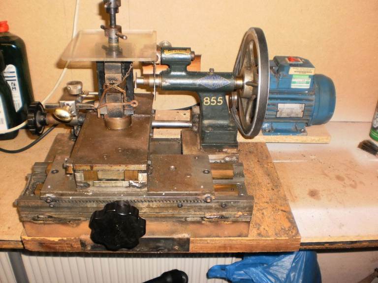 Mancuna Mortice Key cutting machine