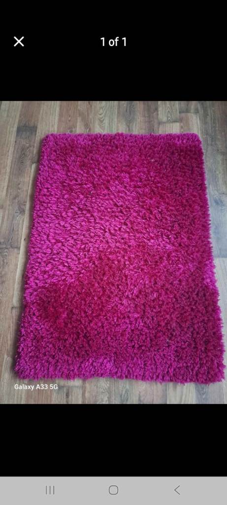 Dunelm pink rug