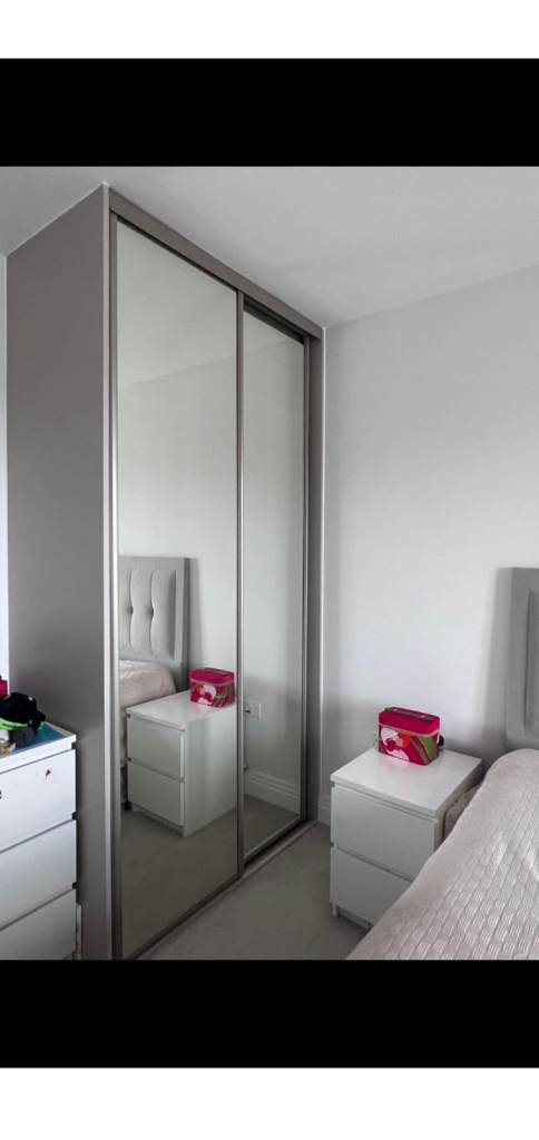 £100 only = Grey Sliding Mirrored Wardrobe – Good Condition