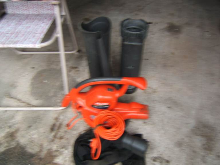 Flymo Leaf Blower/Vacuum – Good Condition