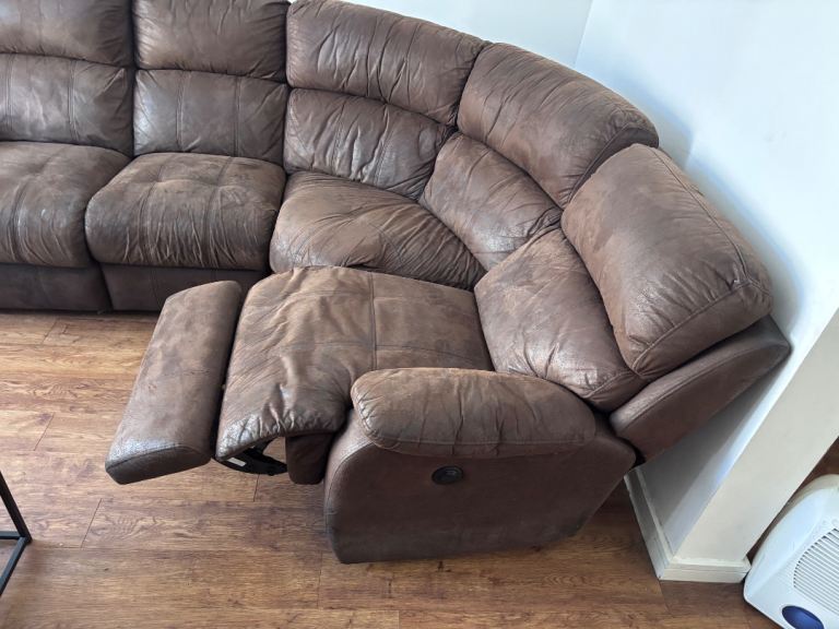 Power recliner L shape sofa