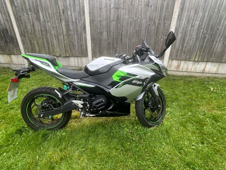 Kawasaki, NINJA E-1, 2025