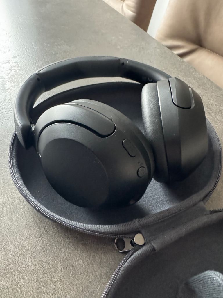 SONY ULT Wear Wireless Bluetooth Noise-Cancelling Headphones - Black