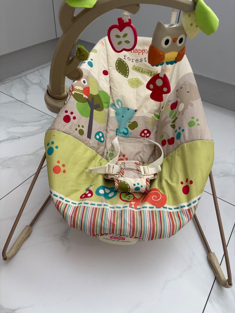 Fisher-Price Happy Forest Baby Bouncer with Calming Vibrations
