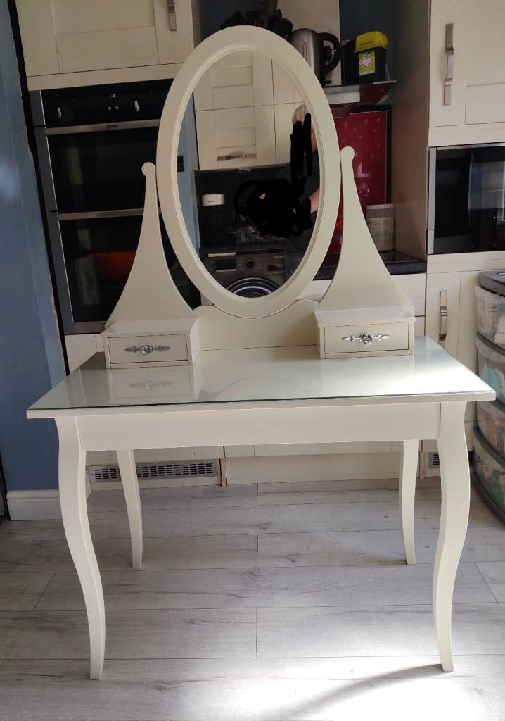 Dressing Table with Mirror, Glass Top & Crystal Drawer Handles 