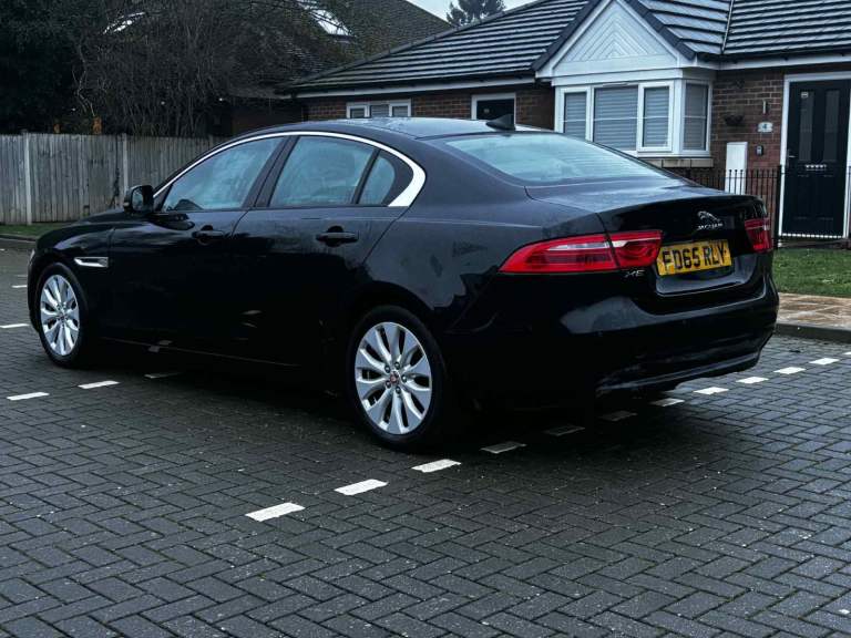 Jaguar, XE, Saloon, 2015, Manual, 1999 (cc), 4 doors