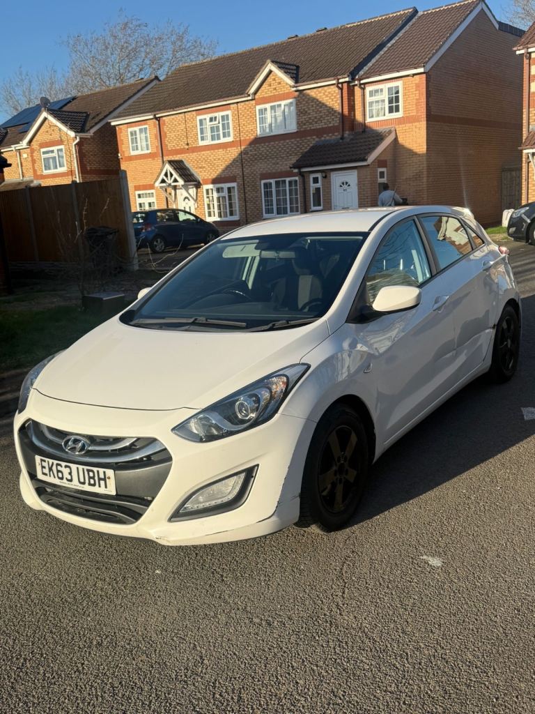 Hyundai, I30, Hatchback, 2013, AUTOMATIC, 1582 (cc), 5 doors