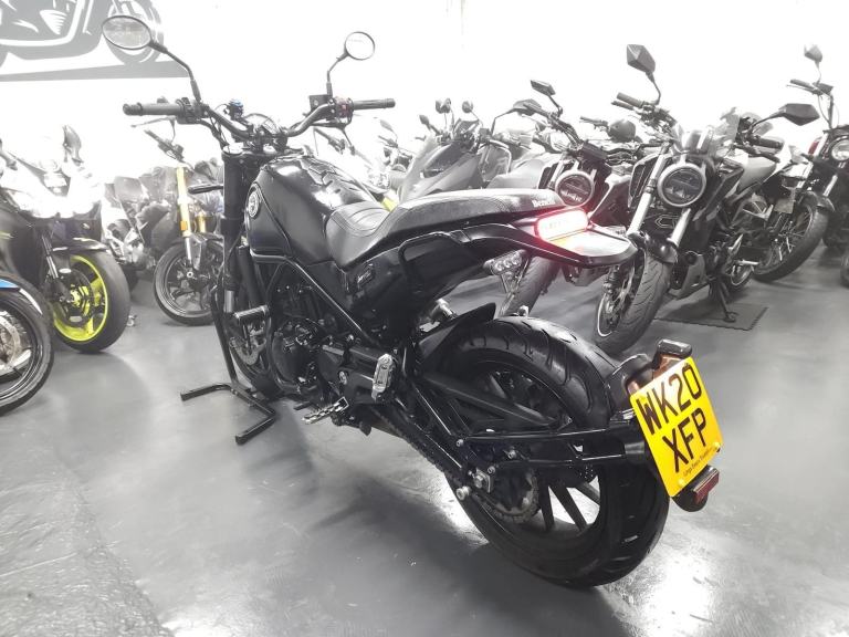 Benelli Leoncino 500 2020 ABS 