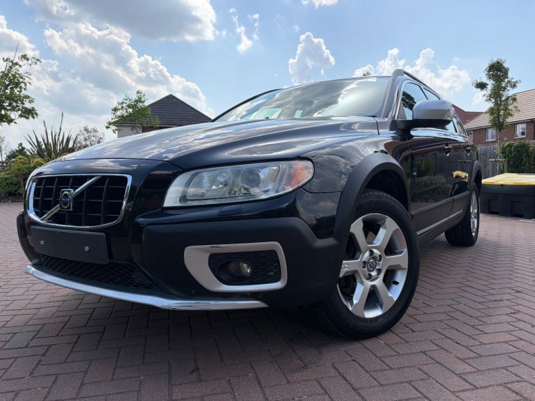 2009 VOLVO XC70 AWD SE 2.4 D5 AUTOMATIC GEARTRONIC METALLIC BLACK 