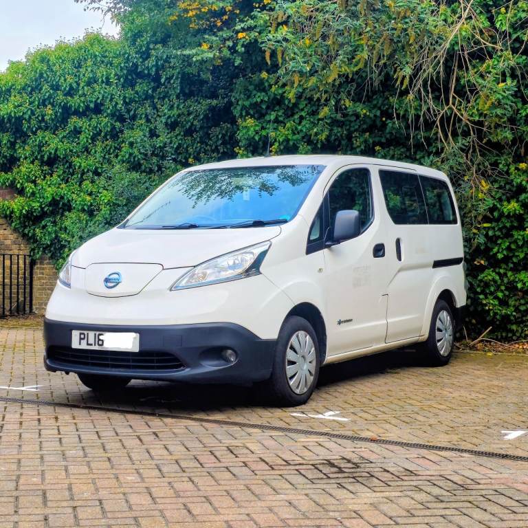 2018 (18) Nissan e-NV200 40kWh, 7 seater, rapid charge, electric MPV/minibus/van