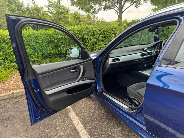 2011 BMW 3 Series 318i M Sport 5dr Step Auto ESTATE Petrol Automatic