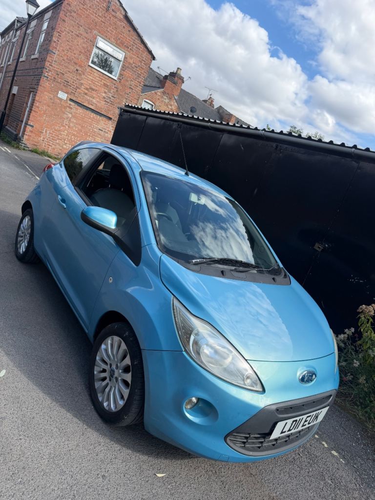 Ford, KA, Hatchback, 2011, Manual, 1242 (cc), 3 doors