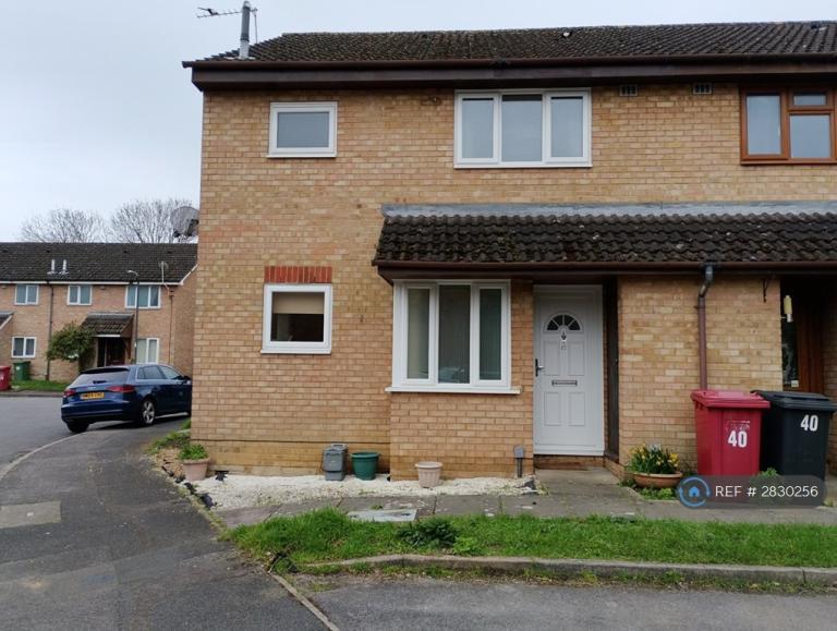 1 bedroom house in Bader Gardens, Slough, SL1 (1 bed) (#2830256)