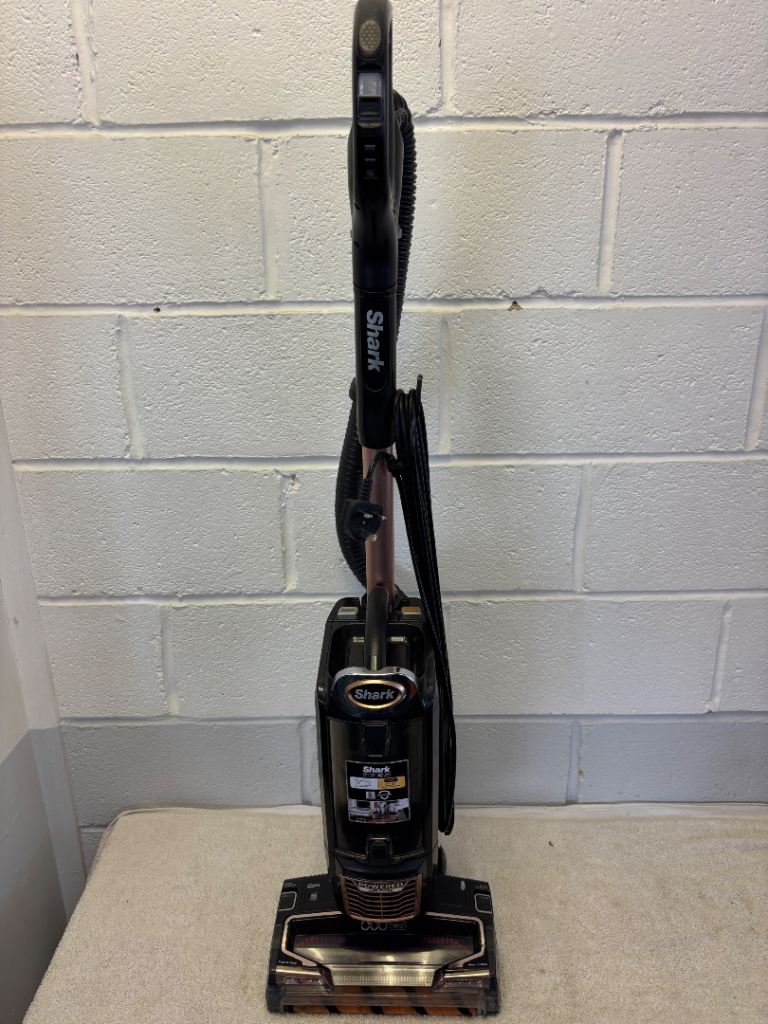 Shark Upright Vacuum Cleaner – Black & Rose Gold, Good Condition