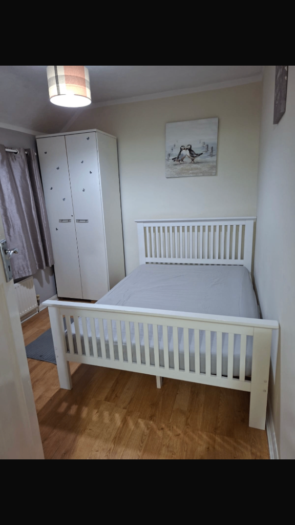 One bedroom for rent 