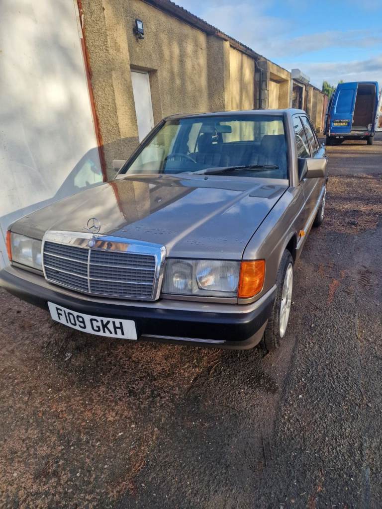 Classic mercedes 190D