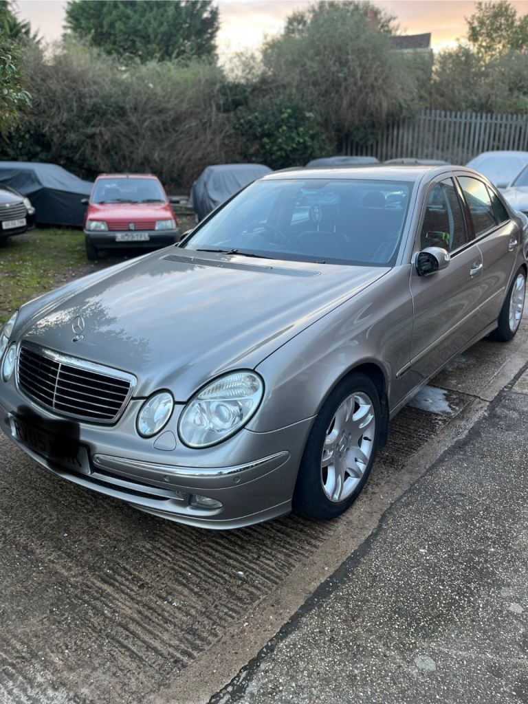 Mercedes-Benz, E CLASS, Saloon, 2005, Semi-Auto, 3222 (cc), 4 doors