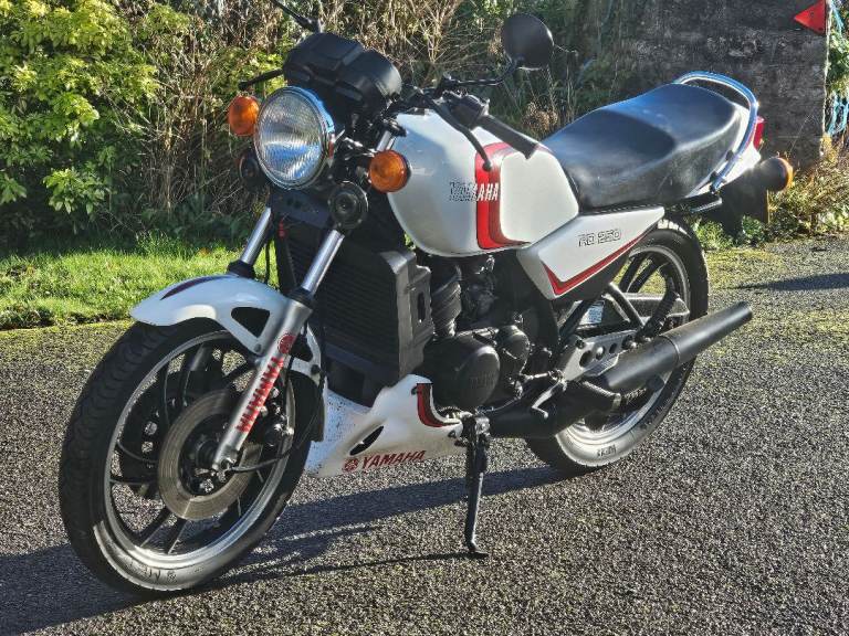 Yamaha, RD, 1985, 247 (cc)