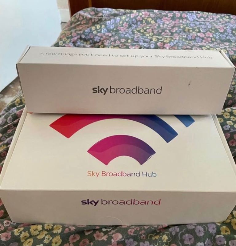 Sky broadband hub router sr203