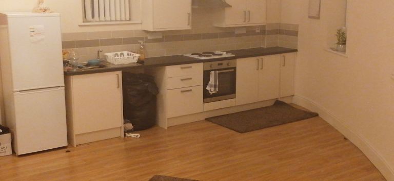2 bed flat