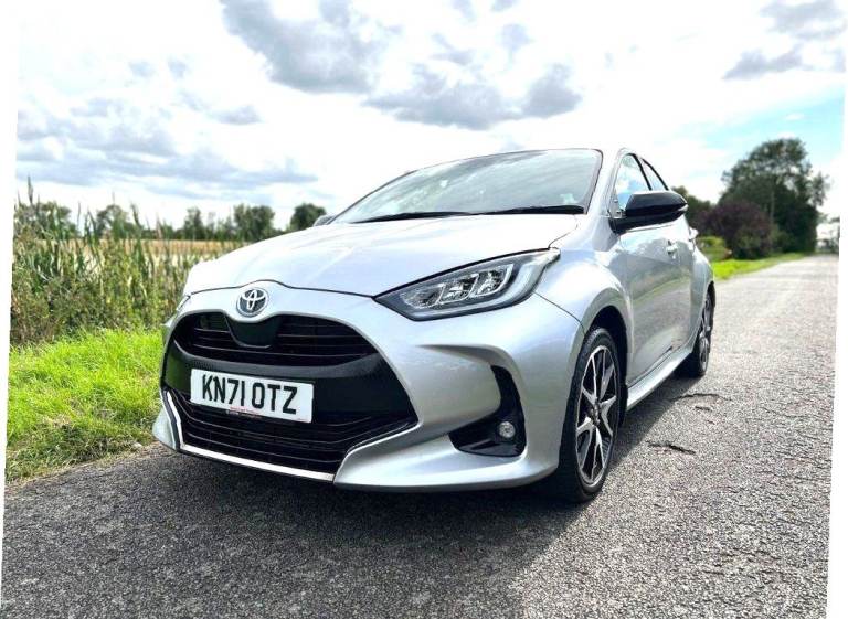 Toyota, YARIS, Hatchback, 2021, Other, 1490 (cc), 5 doors