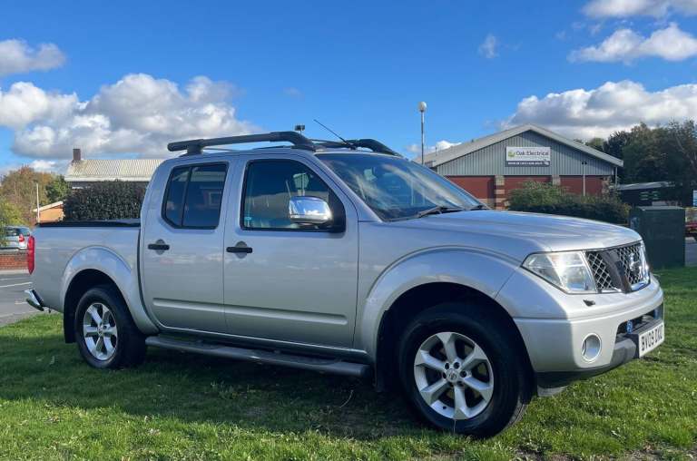 2009 Nissan Navara Pickup Diesel  Manual