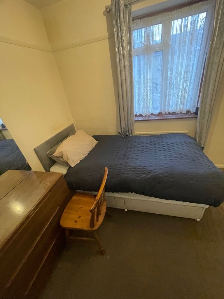 Single Room to rent