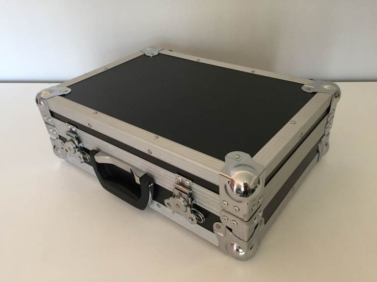Sturdy Black & Silver Aluminium Flight Camera Storage Case with Handle – As New, Unused