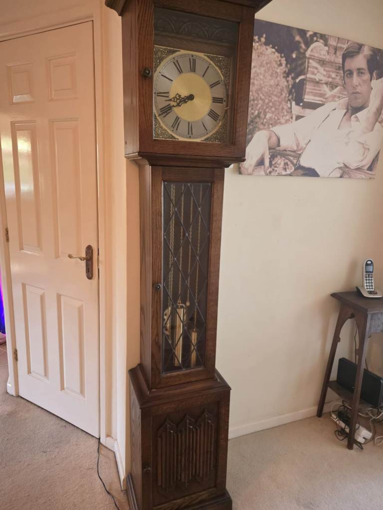 “HOUSE CLEARANCE – QUALITY FURNITURE & ITEMS – CHELMSFORD – MUST GO” 