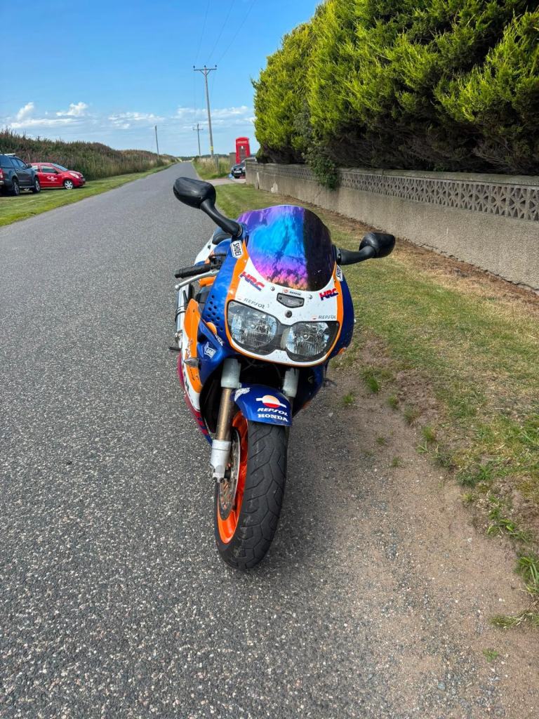 1994 L Honda CBR900RR Bike 0.9 Petrol Blue/Orange MOT 03/27.